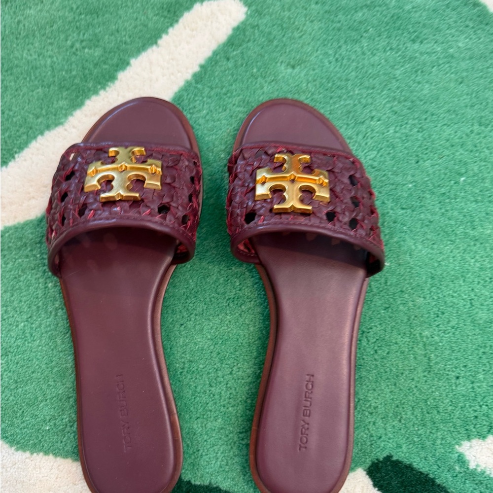 Tory Burch Maroon Woven Slide Sandals - Picture 3 of 5